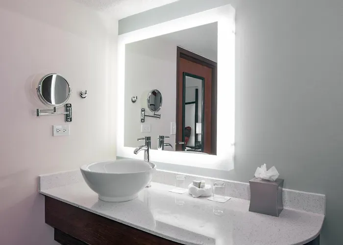 Hotel Indigo Chicago - By Ihg