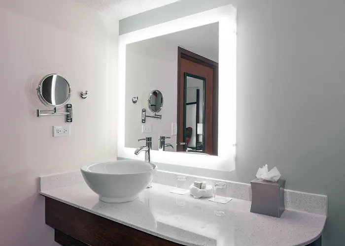Indigo Chicago - By Ihg Vernon Hills